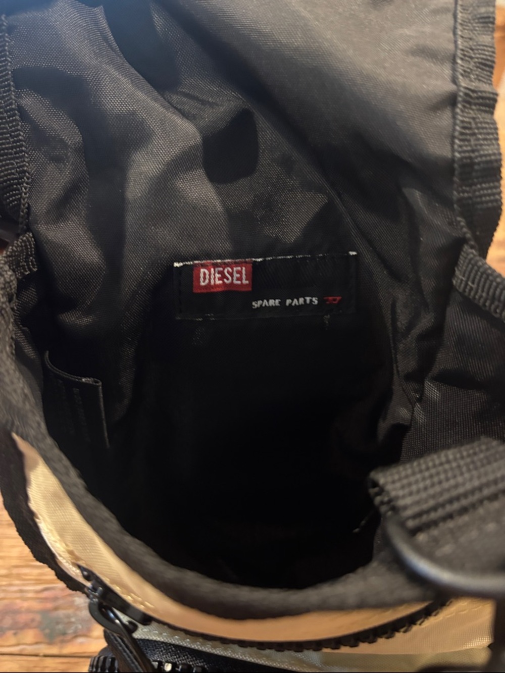 Y2K Diesel Messenger Bag - Picture 5 of 8
